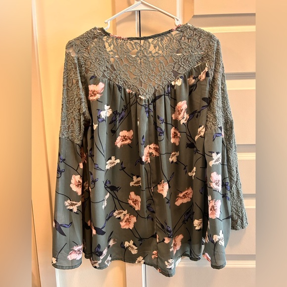 Women's Olive Green Floral Lace Yoke Blouse - Picture 2 of 3